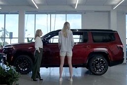 Jeep Grand Wagoneer- Iliza
